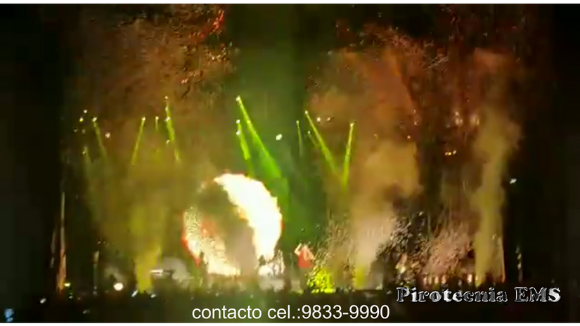 Concierto del grupo Mana con Pirotecnia EMS